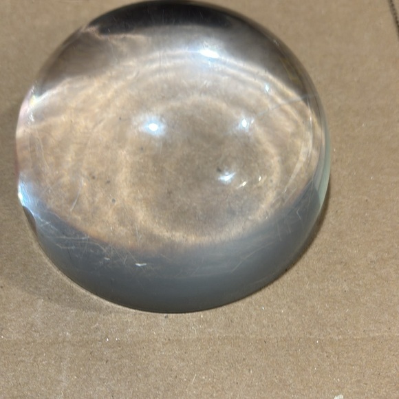 Museum Of Modern Art VTG Magnifying Glass Dome Shaped Paper Weight. 1970 Mid C - Picture 3 of 5